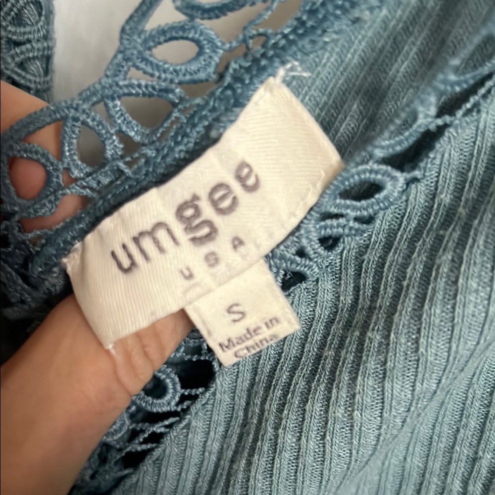 Umgee Teal Lace Trim Camisole - Picture 2 of 4